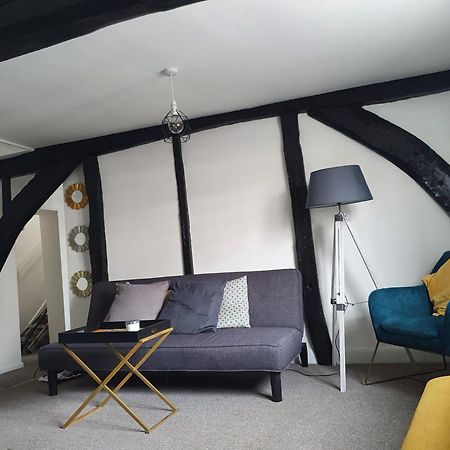 Grade I Listed Luxury Apartment In Hertfordshire Ware Rum bild