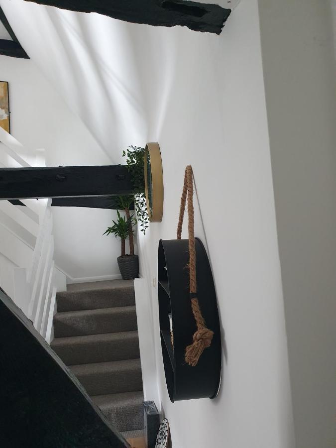 Grade I Listed Luxury Apartment In Hertfordshire Ware Exteriör bild