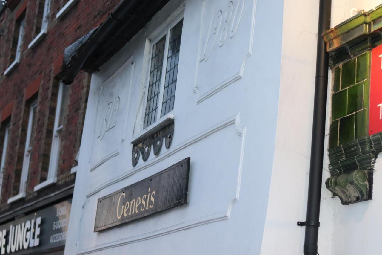 Grade I Listed Luxury Apartment In Hertfordshire Ware Exteriör bild