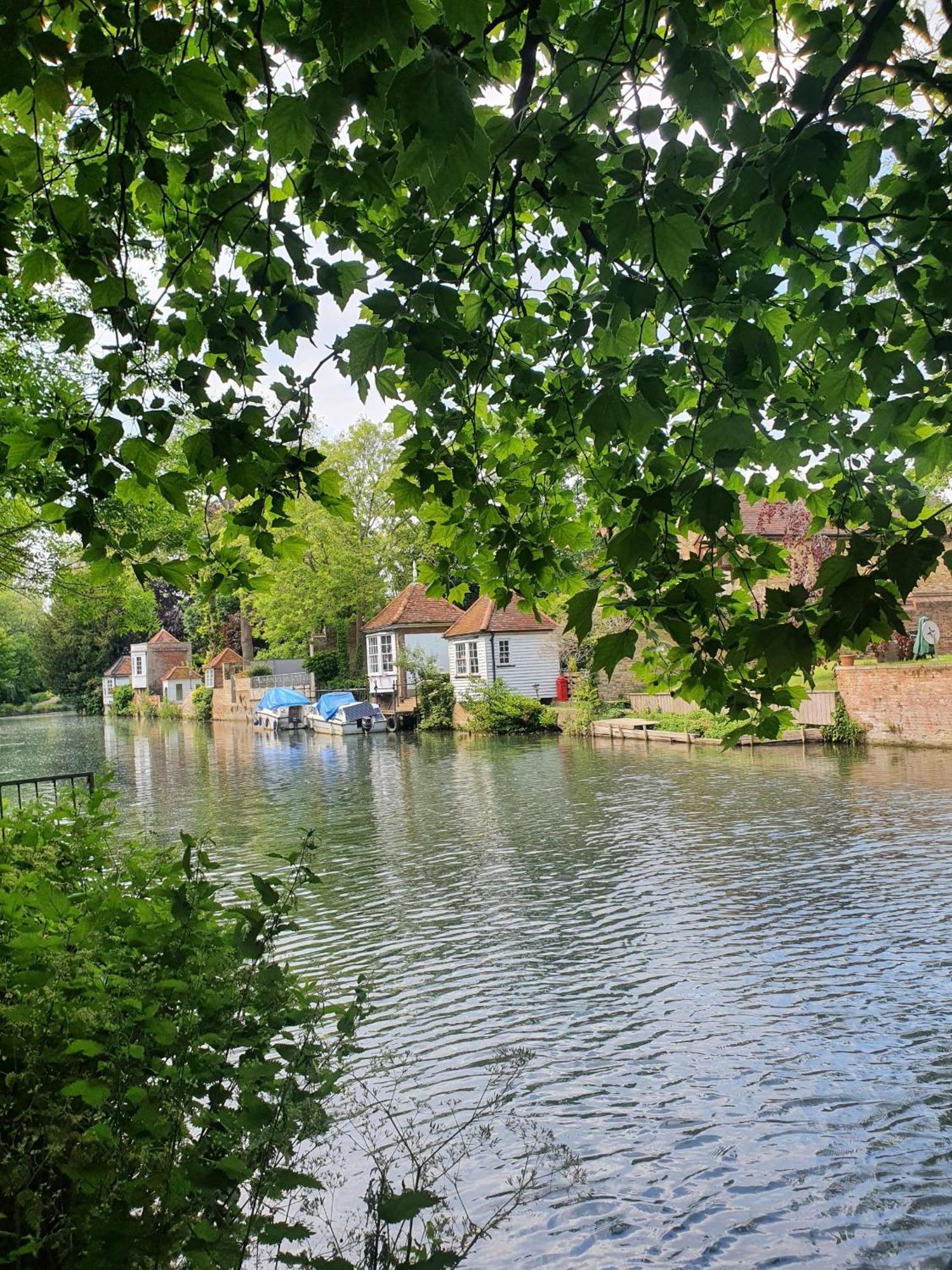 Grade I Listed Luxury Apartment In Hertfordshire Ware Rum bild